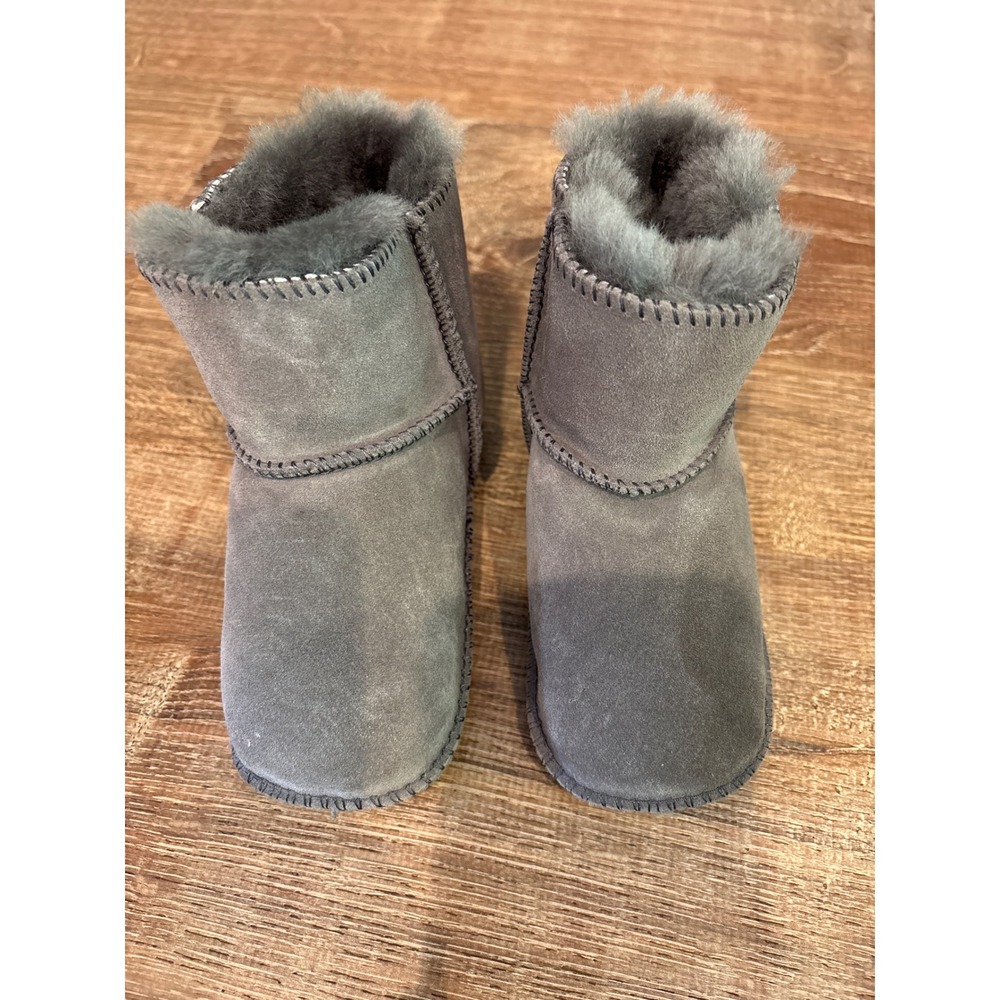 UGG Erin gray fur bootie shoes Large toddler 7 - Picture 2 of 7